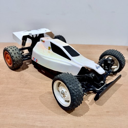 Tamiya 4wd buggy - df-02,