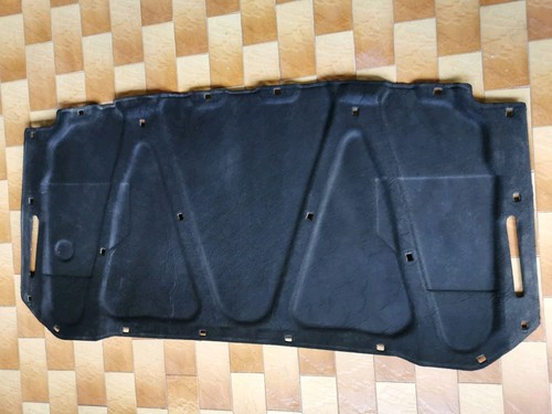 Soundproofing panel under - panel, hood