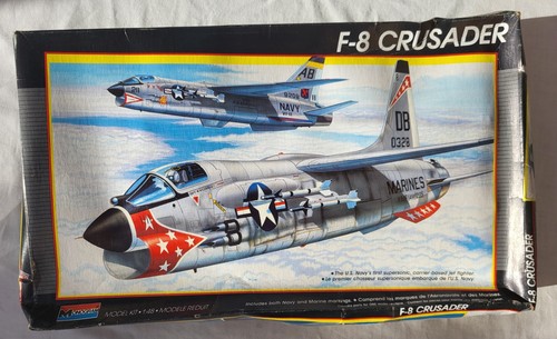 Monogram 5826 vought f - 1/48,