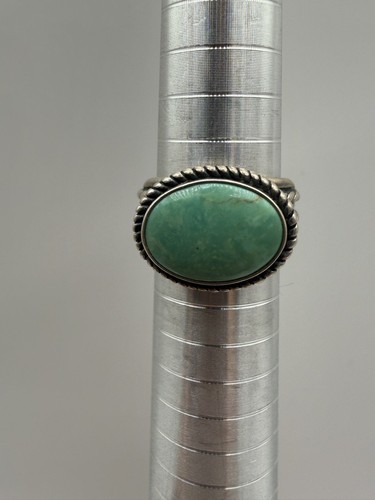 Green turquoise twisted - turquoise,