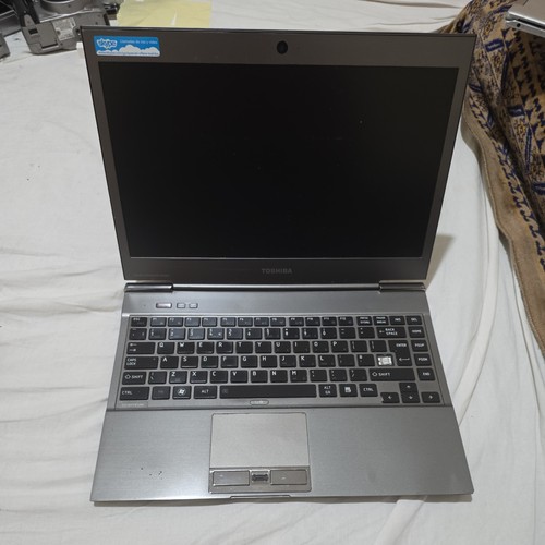 Toshiba portege z830 11g - portege, z830-11g