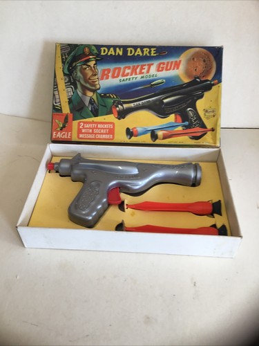Merit dan dare - dare, rocket