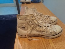 White Leather Converse Hi Tops Trainers Size 4