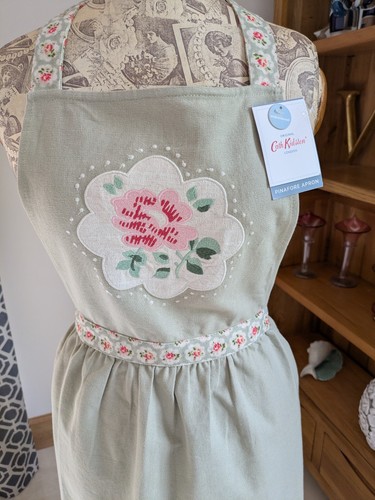 Bnwt cath kidston - bnwt, pinafore