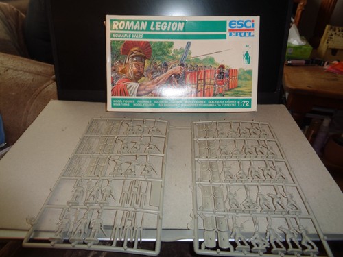 Esci scale roman - esci,