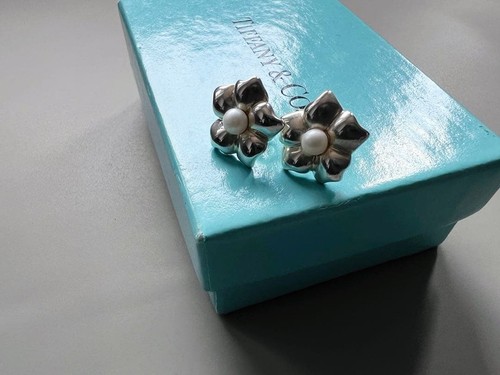 Tiffany flower pearl - co.,