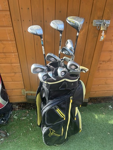 Superb set golf clubs - of,