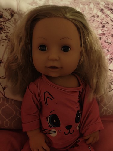 Beautiful tiny tears doll - tiny,