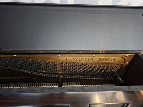 Schmidt upright piano - l,