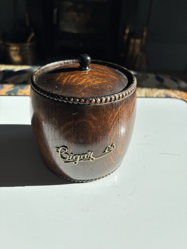 Vintage wooden tea caddy - wooden,