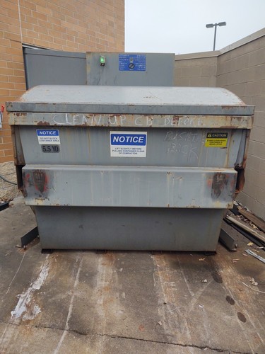 Commercial trash cardboard - commercial, trash/cardboard