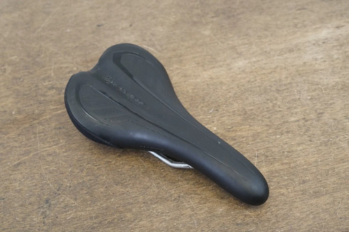135mm wtb pivot cycles - pivot,