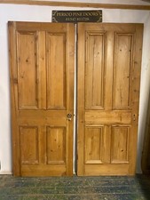 PD08 (31 3/4 x 79 each) Old Victorian Pair of Matching 4 Panel Period Pine Doors