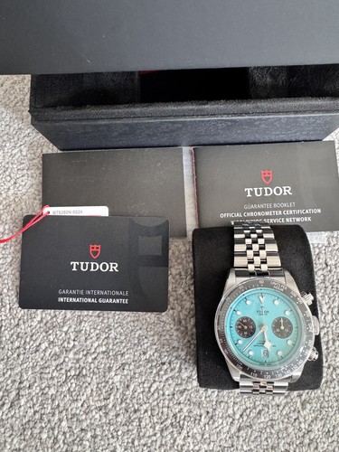 Tudor black bay - black, 41mm