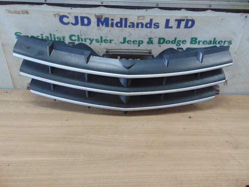 2005 chrysler crossfire front - chrysler,