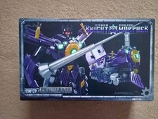 MMC KM-01X Mastermind Creations Knight Morpher Commander (Shattered Glass)
