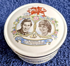 Vintage SADLER Lidded 9cm