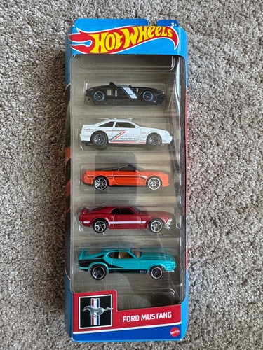 Hot wheels ford mustang - 5, pack