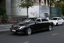 Car Photo 12x8 - Maybach Mercedes Benz V12