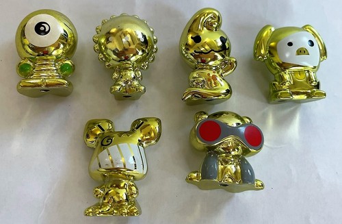 Gogo crazy bones - gogo’s, –