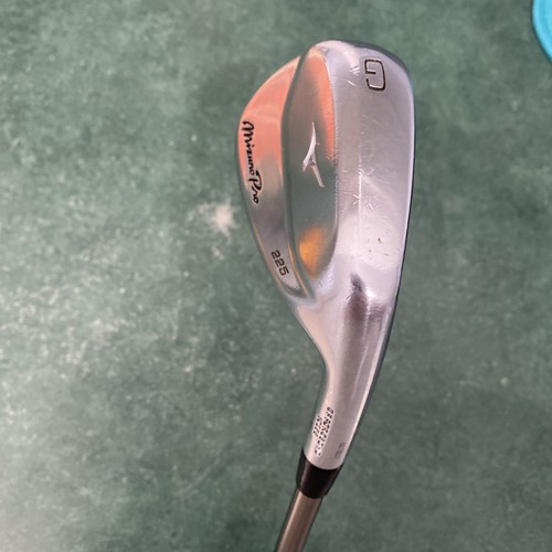 Mizuno pro 225 - hmb, wedge