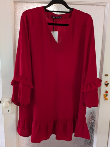 Zara red ruffle - l,