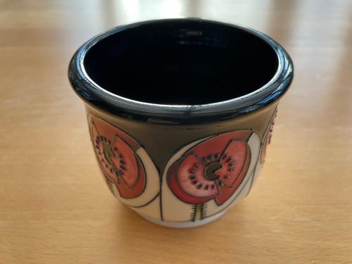 Beautiful small moorcroft - small,