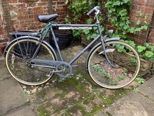 Gents Raleigh Cycle 3-speed Sturmey Archer with Stand and Cycle Lock and Key