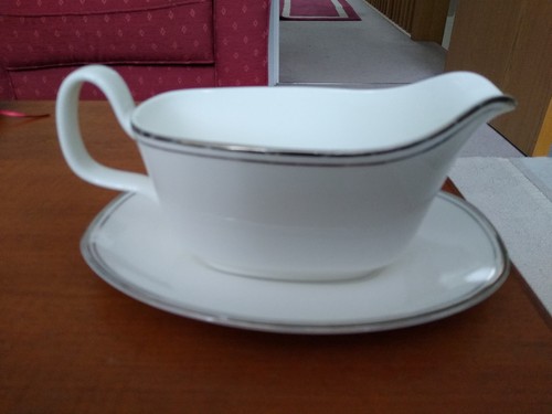 Royal doulton platinum - platinum, concord
