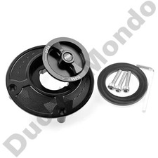 Quick release race fuel cap