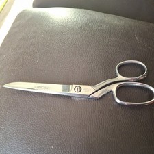 Vintage Sheffield Steel Singer