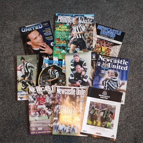 Newcastle united programmes 9 - united,