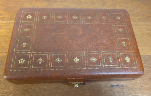 Vintage shields hinged valet - hinged,