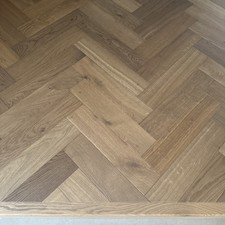 V4 ZB201 smoked oak