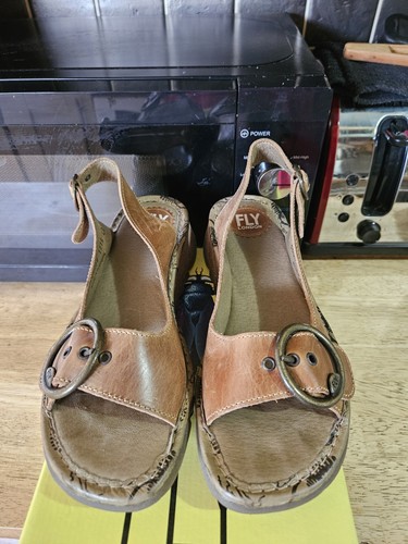 Fly london tram sandals - fly,