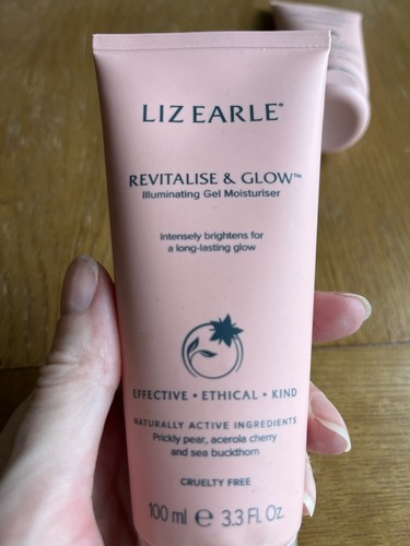 Liz earle revitalise - earle,