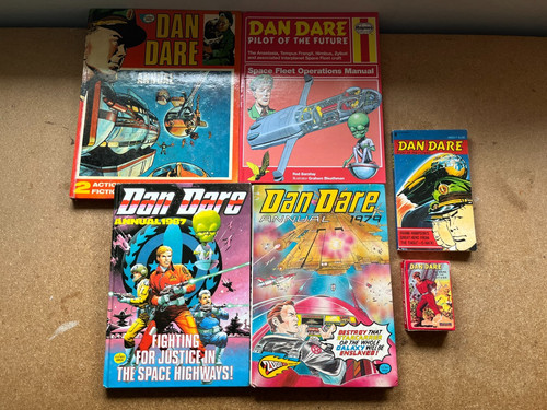 Dan dare annuals books - annuals,, card