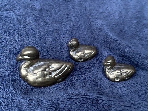Three ducks brass duck - three,