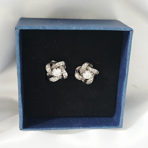 Brand new 0ct marquise - 2.0ct,