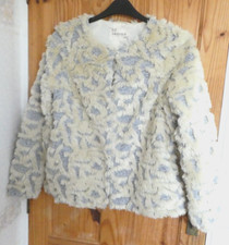 INDIGO GREY AND CREAM FAKE  FUR MATERIAL SHORT JACKET  14  MARKS AND SPENCER