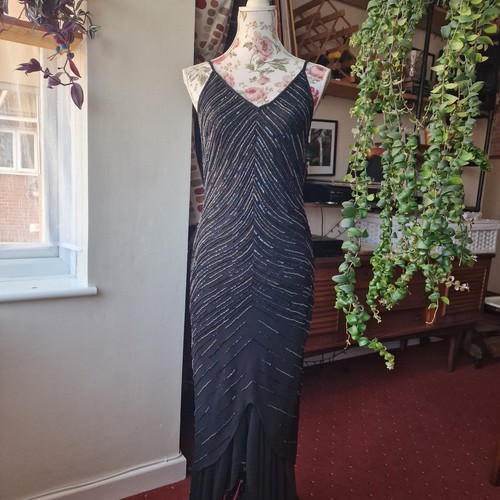 Precis petite black beaded - petite,