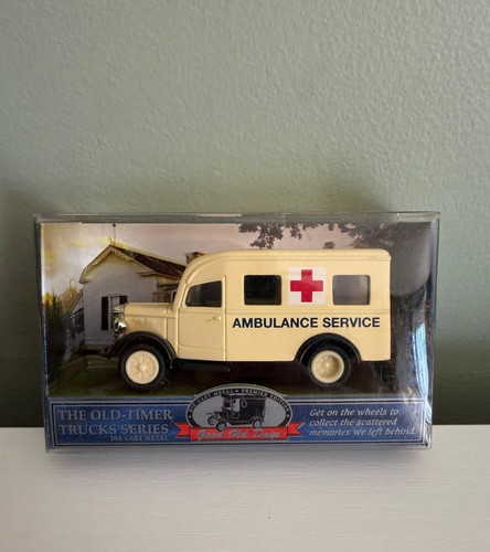 Vintage ambulance diecast - vintage,