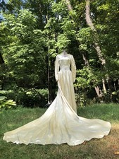 Vintage 1940 fabulous hand - vintage,