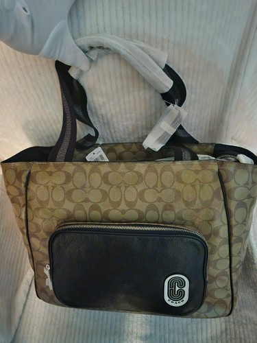 Nwt coach court - tote, signature