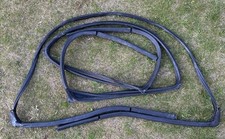 MG F & MG TF Windscreen A pillar/Front Door and rear Seal (pair) early type.