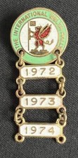 INTERNATIONAL WELSH RALLY FOREST STAGE RALLY MOTORSPORT ENAMEL PIN BADGE EMBLEM