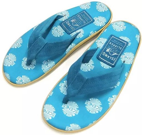 Island slipper 30th - b’z, year