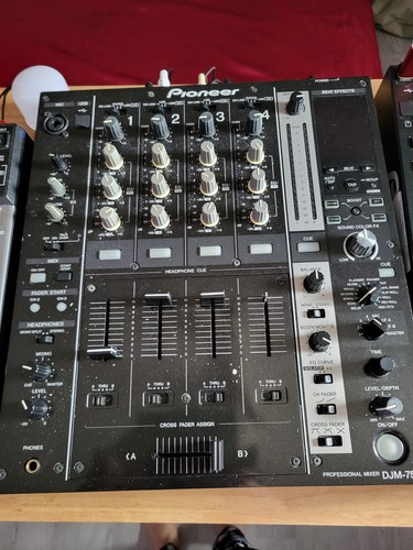 Pioneer djm750 mixer 4 - pioneer,