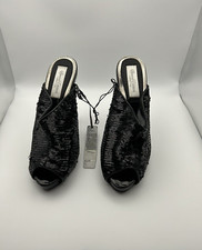 Red Herring Women’s Black