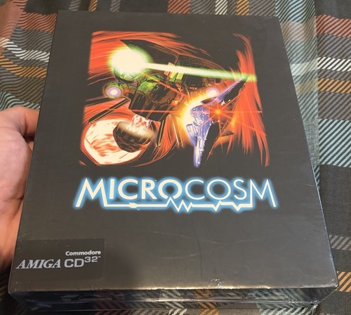 Commodore amiga microcosm cd32 - microcosm,